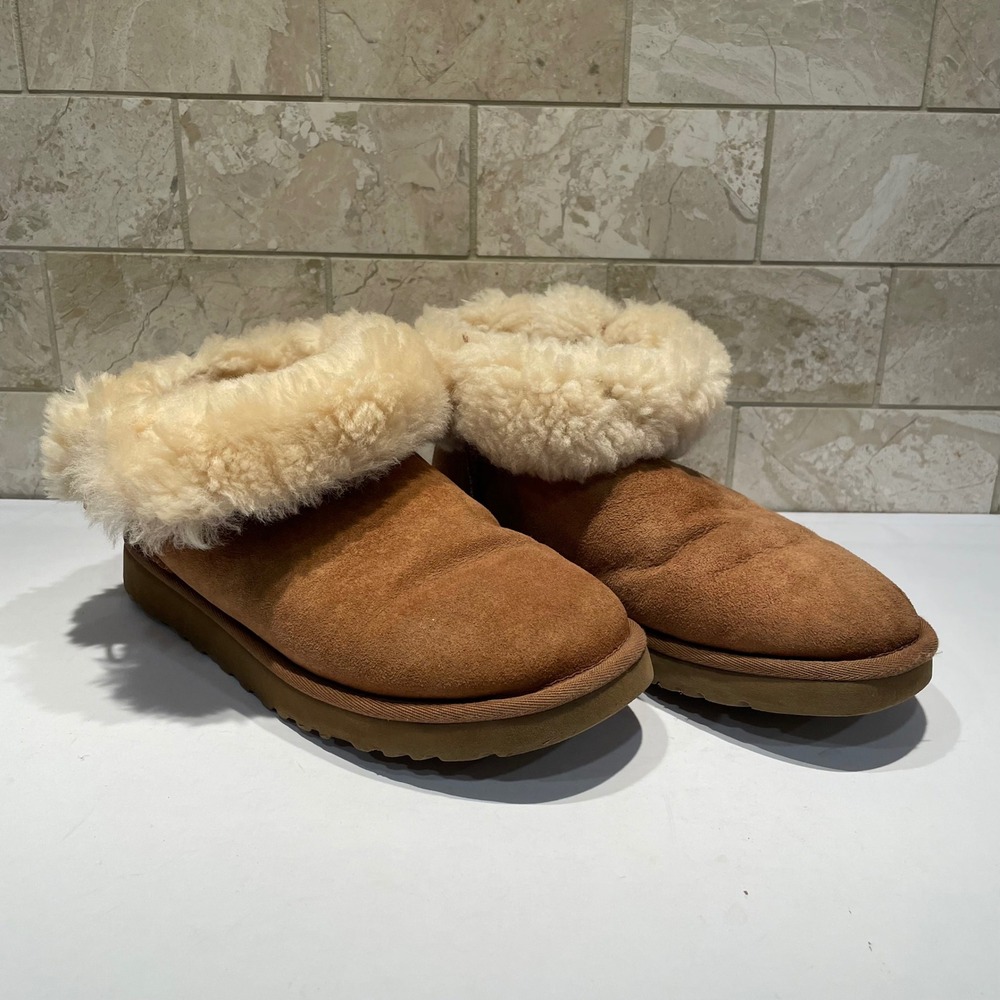 UGG Australia Bailey Button Mini Chestnut Suede Sheepskin Boots Womens 7 Flaw